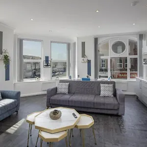 south-pier-apartments-by-sasco.hotelsin-chester.com/